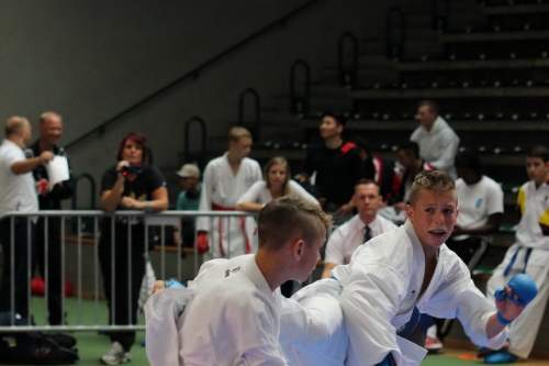 banzai 2013-0844.JPG --- erstellt mit toms-galerie V1.3 - www.tomshaus.de